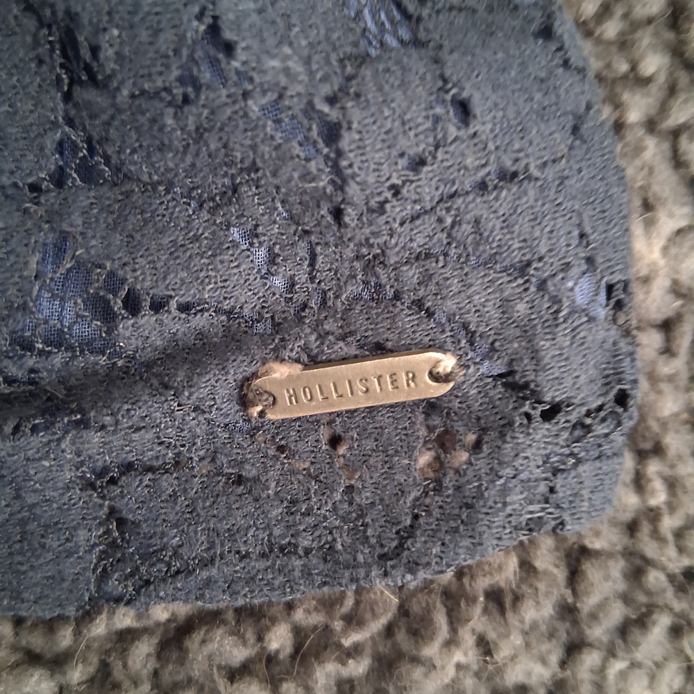 Hollister Dark Blue Lace Camisole with Button Front - Picture 3 of 4